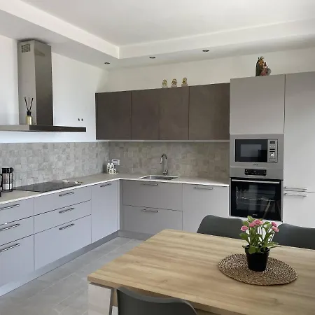 Iseolakerental - Wonder House Apartment Solto Collina